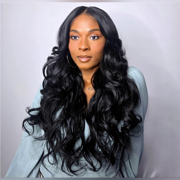 The Stylist Human Hair Blend Pre Plucked 13x6 Invisible HD Lace Frontal Wig Bell - Picture 3 of 4